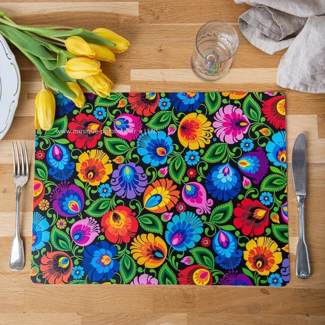 SET DE TABLE motif folk Polonais