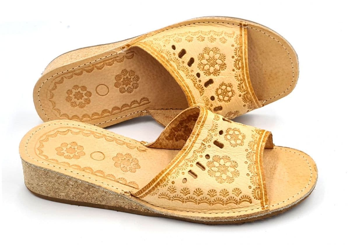 Pantoufles femme nus pieds